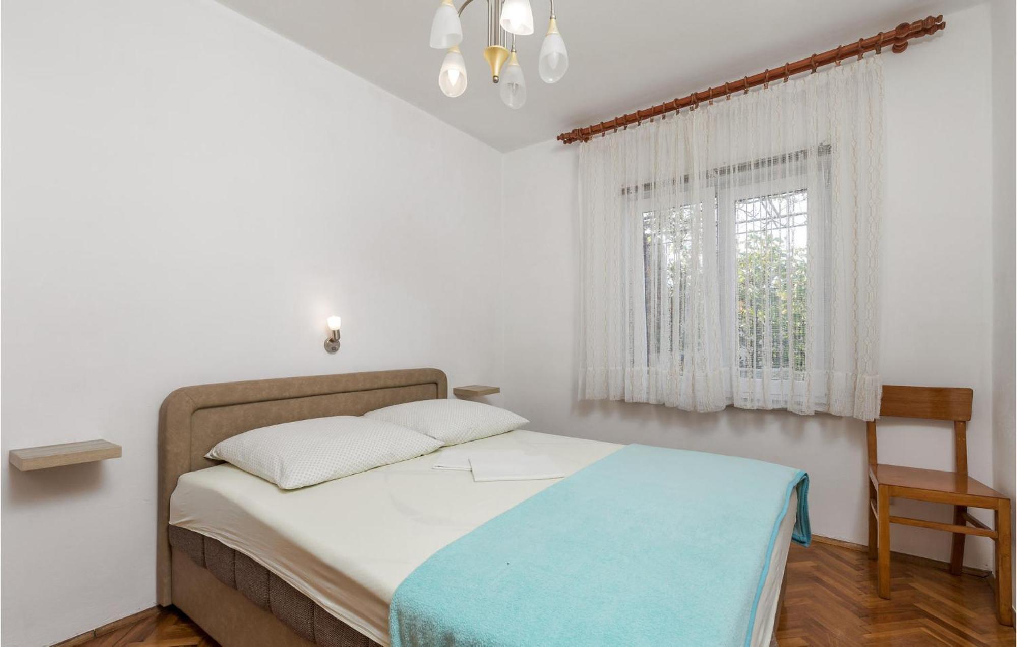 Nice Apartment In Sv,Juraj With Kitchen Свети-Юрай Экстерьер фото